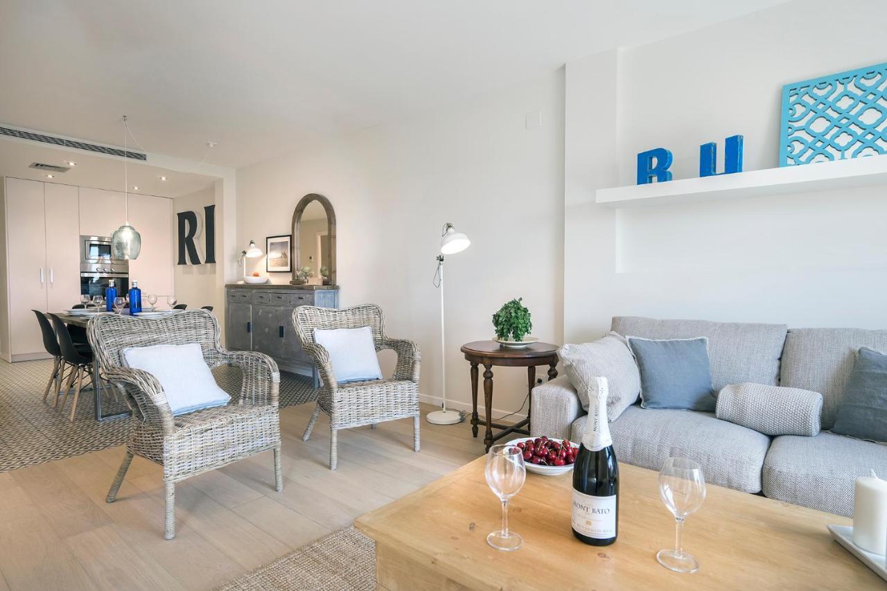 Friendly Rentals Gran Via Barcelona Exterior foto