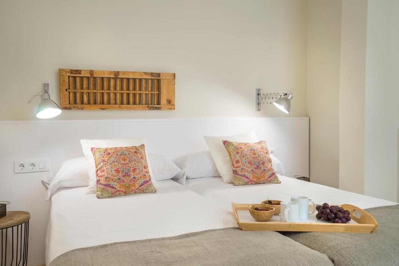 Friendly Rentals Gran Via Barcelona Exterior foto